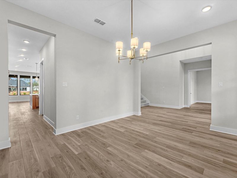 Spacious, unfurnished interior of a new home in , Fulshear (Image 15).