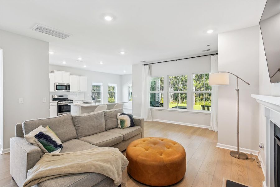Furnished interior view inside a new home in Saint John's Lake: Arbor Collection, Johns Island (Image 47).