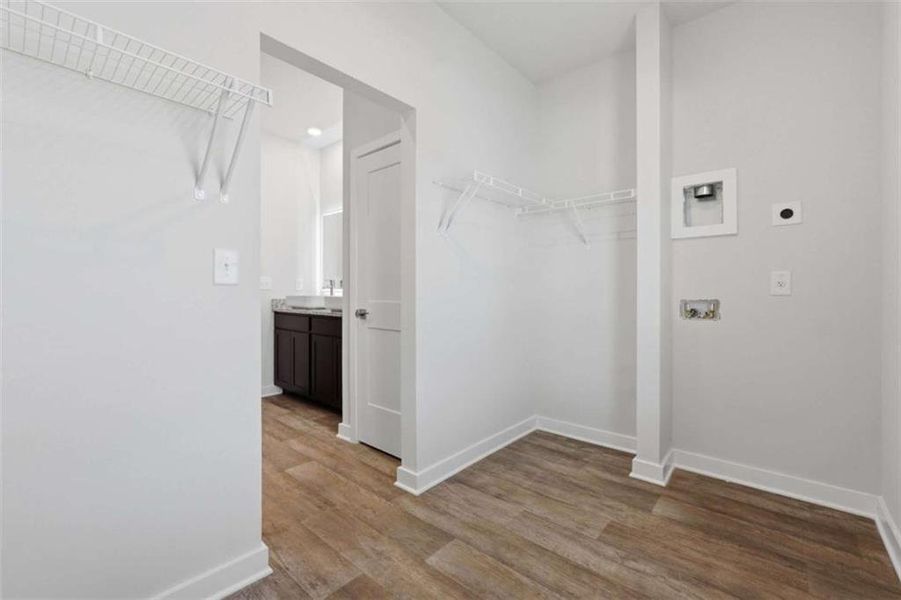 Spacious, unfurnished interior of a new home in Fern Dale, Fairburn (Image 23). Spacious, unfurnished interior of a new home in Fern Dale, Fairburn (Image 23).
