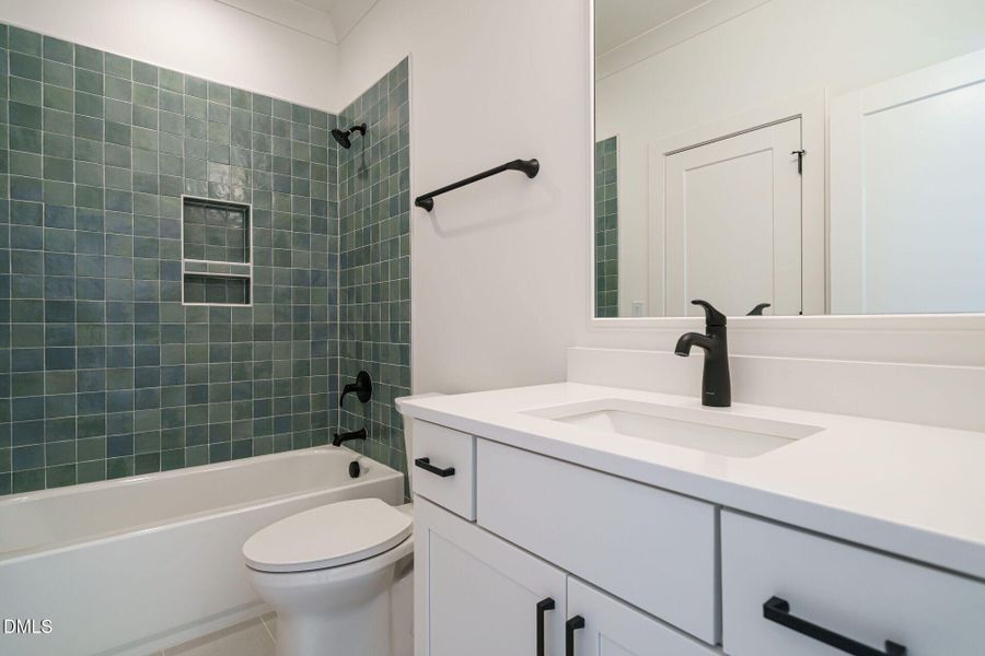 033-1920x1080-bathroom