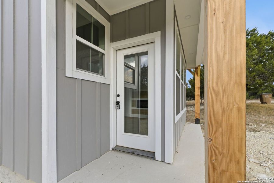 Exterior details and patio area of a home in , Bandera (Image 14).