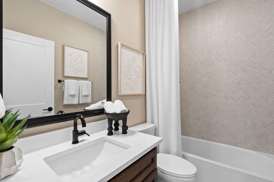 Furnished interior view inside a new home in Evergreen, Conroe (Image 15). Furnished interior view inside a new home in Evergreen, Conroe (Image 15).