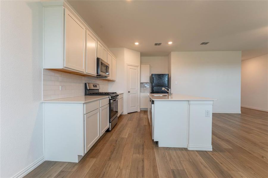 Image 35 of a home in .