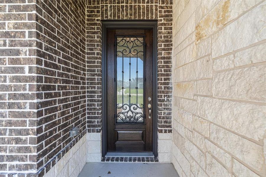 Exterior details and patio area of a home in Parker Heights, Valley View (Image 4). Exterior details and patio area of a home in Parker Heights, Valley View (Image 4).