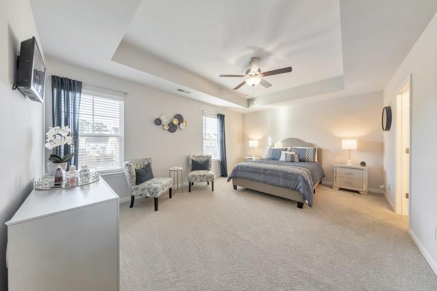 Furnished interior view inside a new home in Old Lost Mountain Estates, Powder Springs (Image 19).