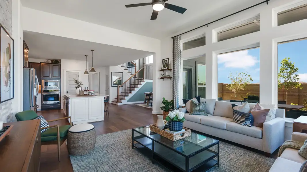 The Jewel - Living Room