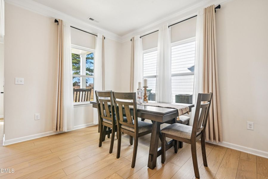 10-print-Commons Cir-S2511-010