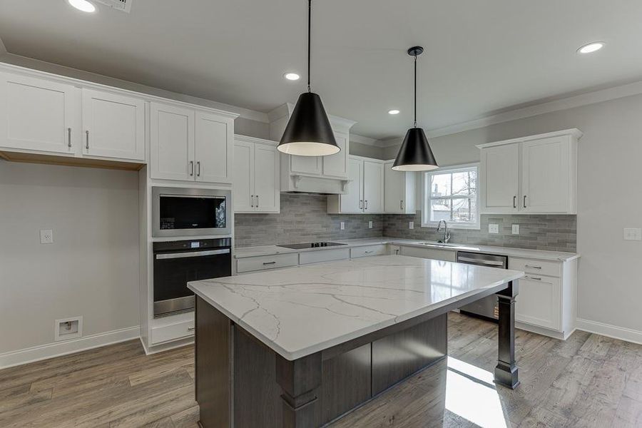 Furnished interior view inside a new home in , Jefferson (Image 17).