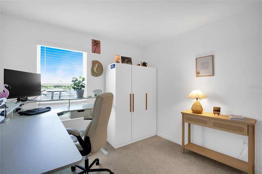Furnished interior view inside a new home in Horse Creek at Crosswinds, Davenport (Image 36). Furnished interior view inside a new home in Horse Creek at Crosswinds, Davenport (Image 36).