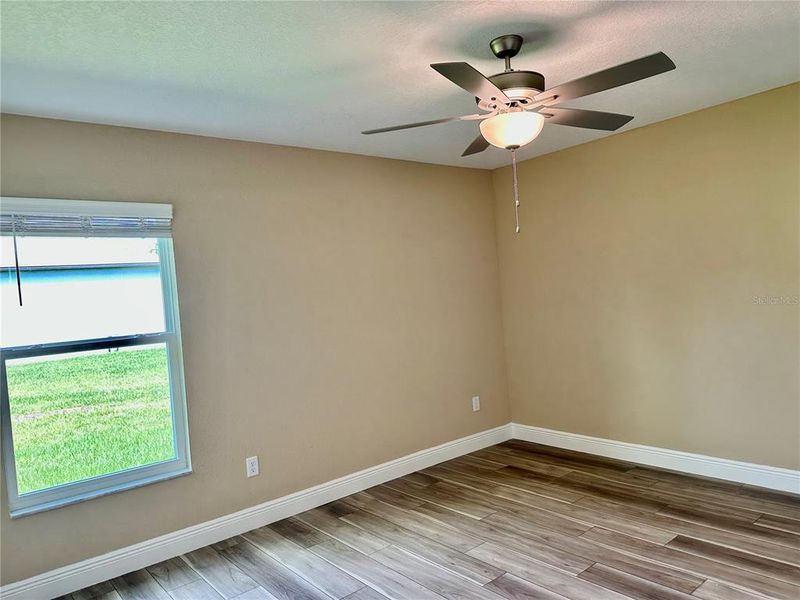 Spacious, unfurnished interior of a new home in , Weeki Wachee (Image 61).