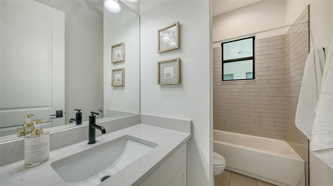 Furnished interior view inside a new home in , Sarasota (Image 19).