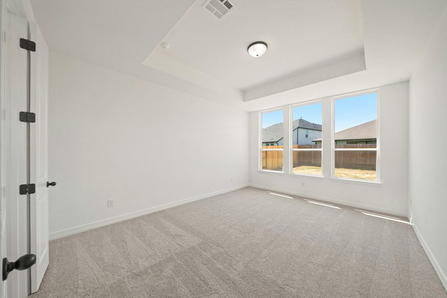 Note: Sample product photo. Actual exterior and interior selections may vary by homesite. Photo may be virtually staged