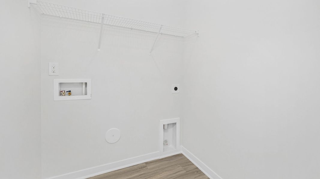 Representative unfurnished interior of a home built from the Freeport by D.R. Horton in Stanton, Richburg (Image 22).