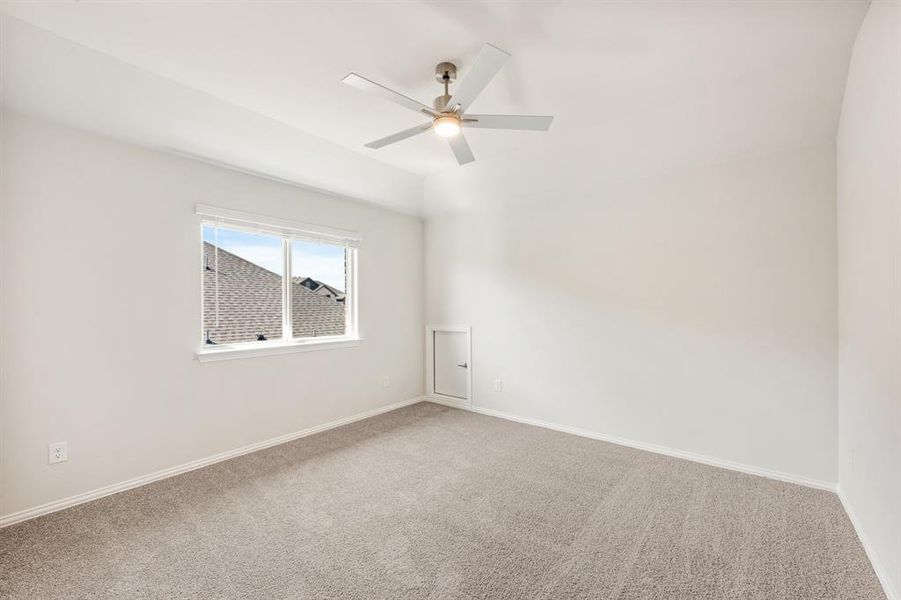 Spacious, unfurnished interior of a new home in Liberty, Melissa (Image 31). Spacious, unfurnished interior of a new home in Liberty, Melissa (Image 31).