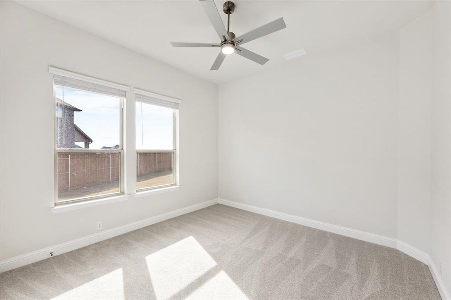 Spacious, unfurnished interior of a new home in Villages of Walnut Grove, Midlothian (Image 17).