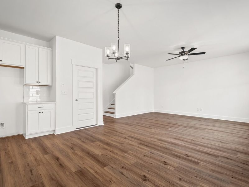 Spacious, unfurnished interior of a new home in Woods Crossing, Gallatin (Image 32).