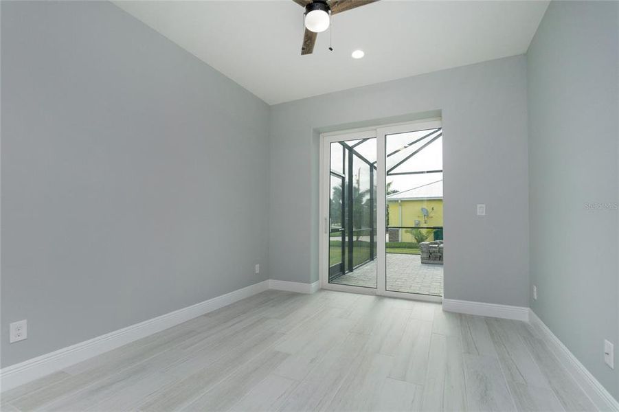 Spacious, unfurnished interior of a new home in , Port Charlotte (Image 21).