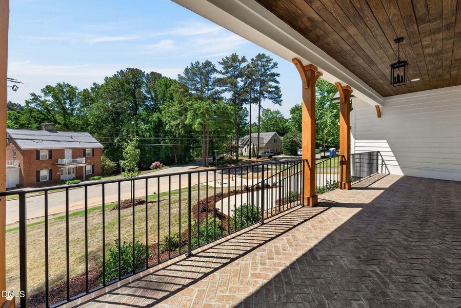 6-web-or-mls-402 Willow St - 6