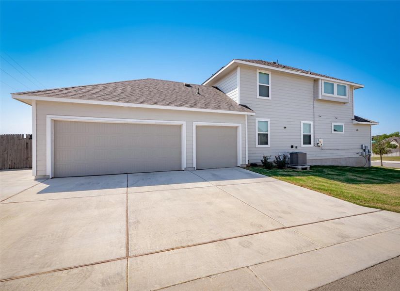 Image 36 of a home in . Image 36 of a home in .