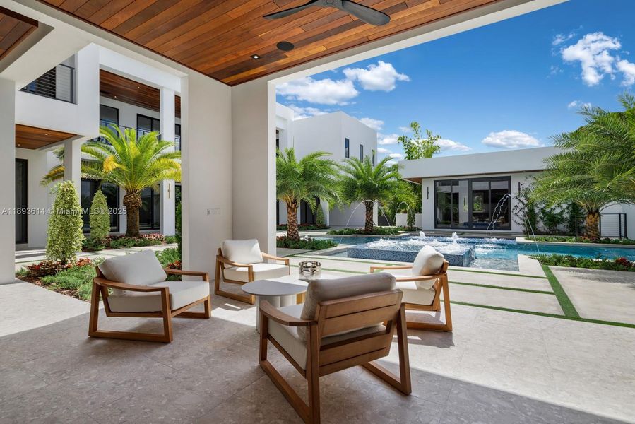 Community amenities in , Miami (Image 45).