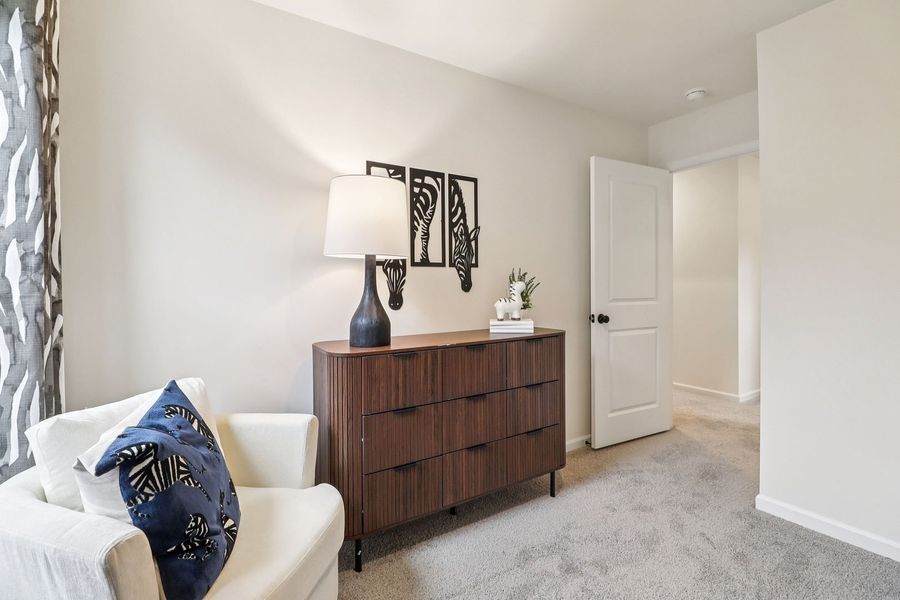 Furnished interior view inside a new home in Victorywoods Village Townhomes, Columbia (Image 9). Furnished interior view inside a new home in Victorywoods Village Townhomes, Columbia (Image 9).