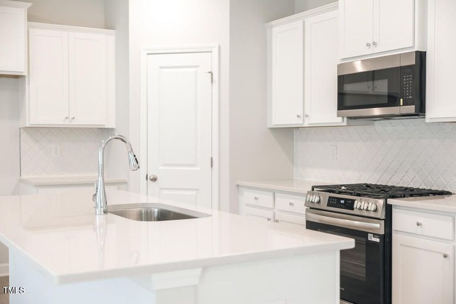 Image 70 of a home in Gregory Village.