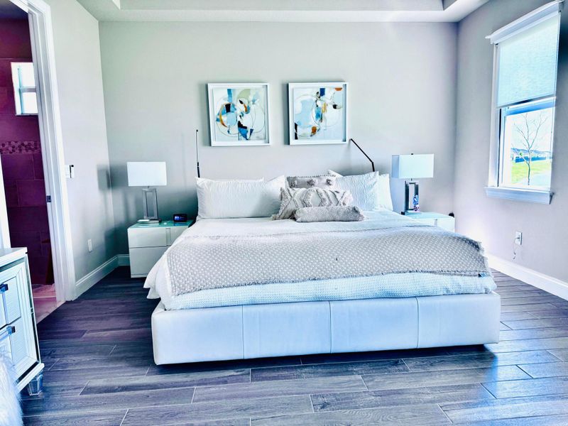 MASTER BEDROOM
