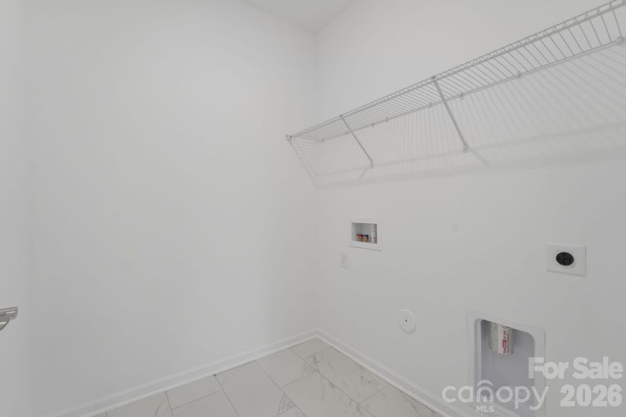 Spacious, unfurnished interior of a new home in Roselyn, Lancaster (Image 28).