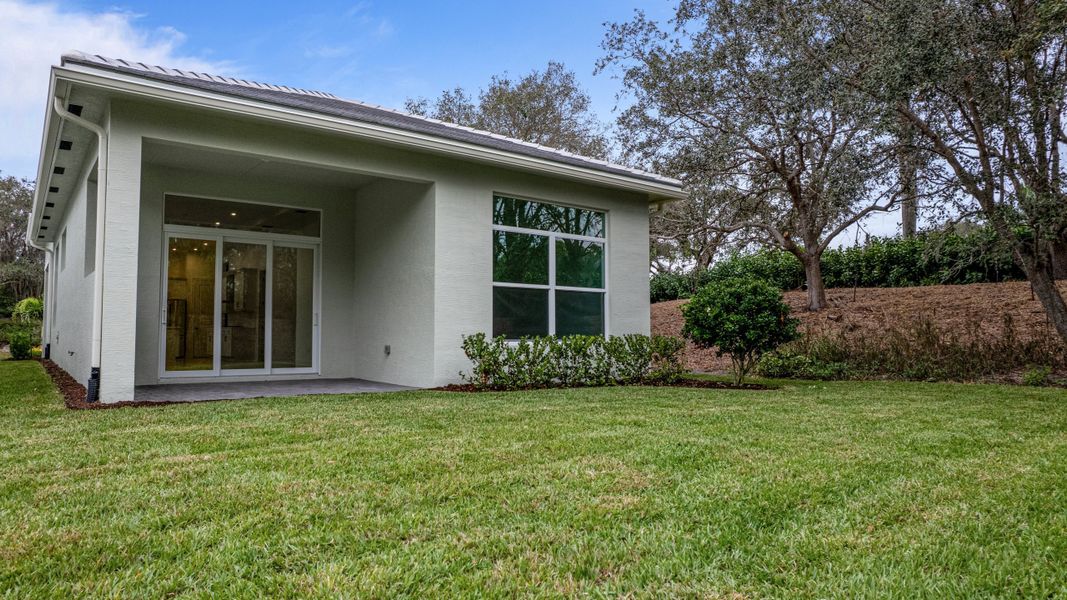 Rear Exterior Rear Exterior