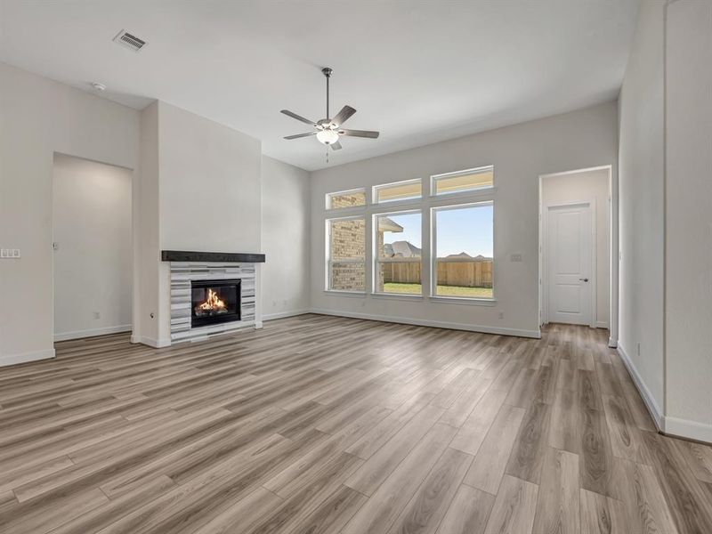 Image 14 of a home in Riverstone Ranch - The Manor - Estate.