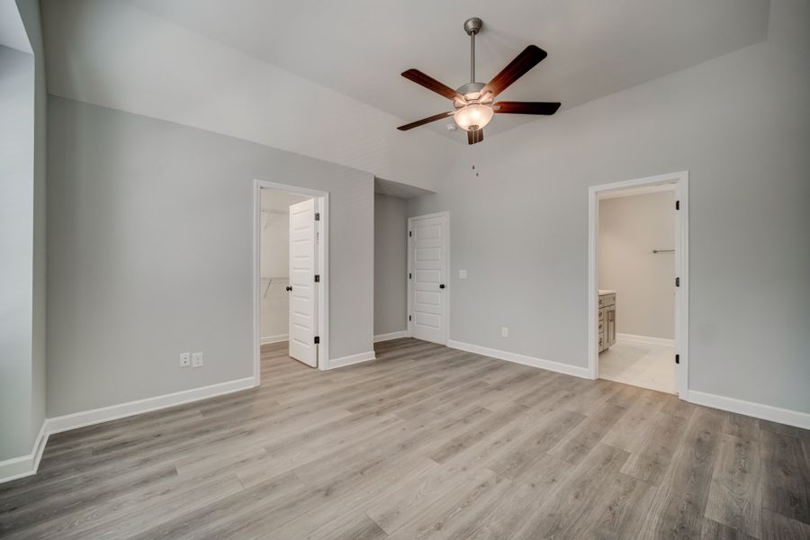 Representative unfurnished interior of a home built from the Draper by Parkside Builders in The Woods, Gallatin (Image 29).