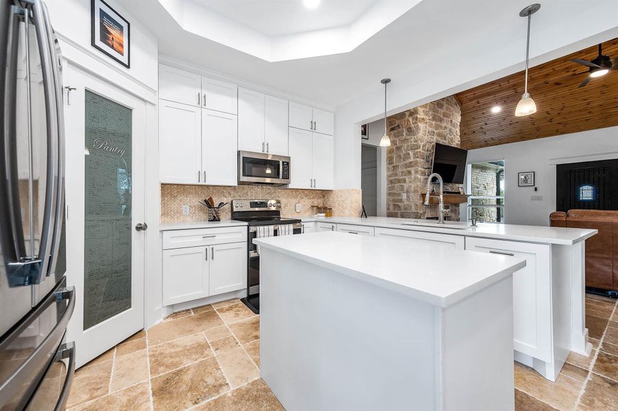 Furnished interior view inside a new home in , Needville (Image 5).