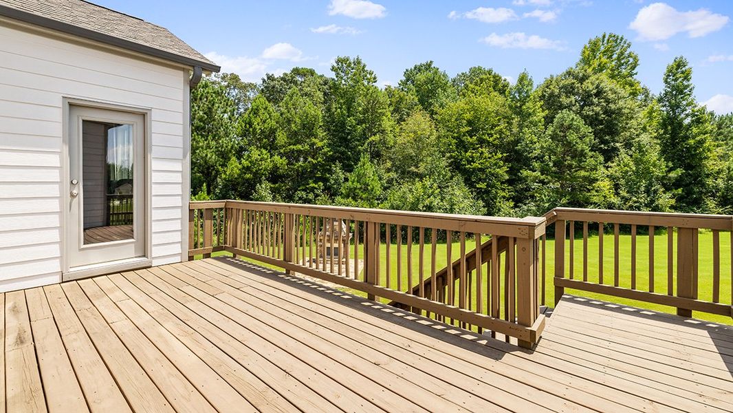 Exterior details and patio area of a home in Genesee, Newnan (Image 29).