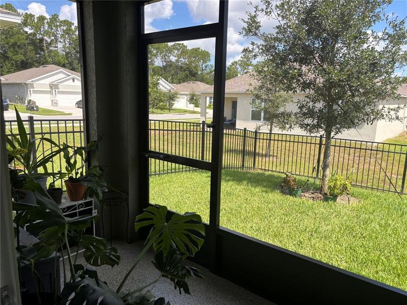 Exterior details and patio area of a home in Victoria Oaks, Deland (Image 26).