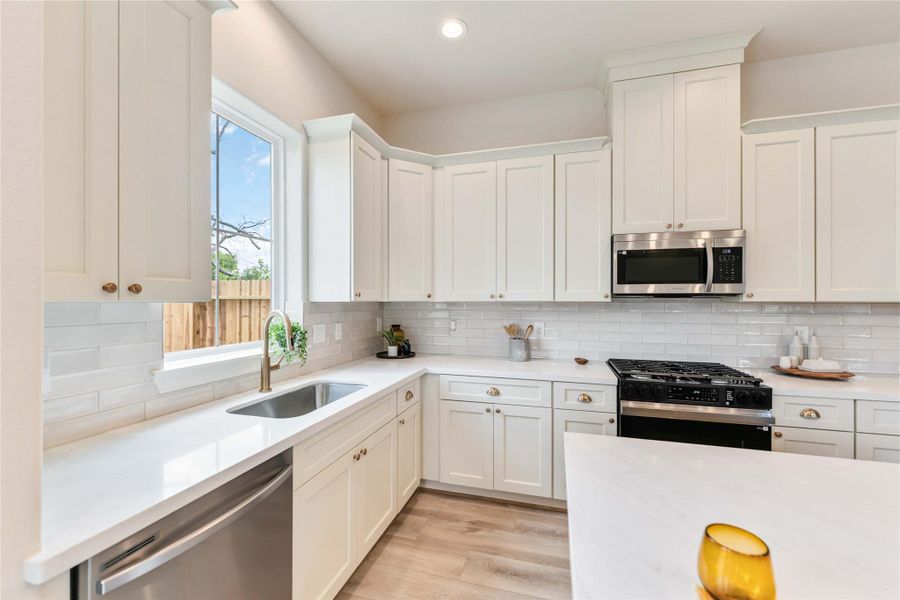 Furnished interior view inside a new home in , Houston (Image 10).