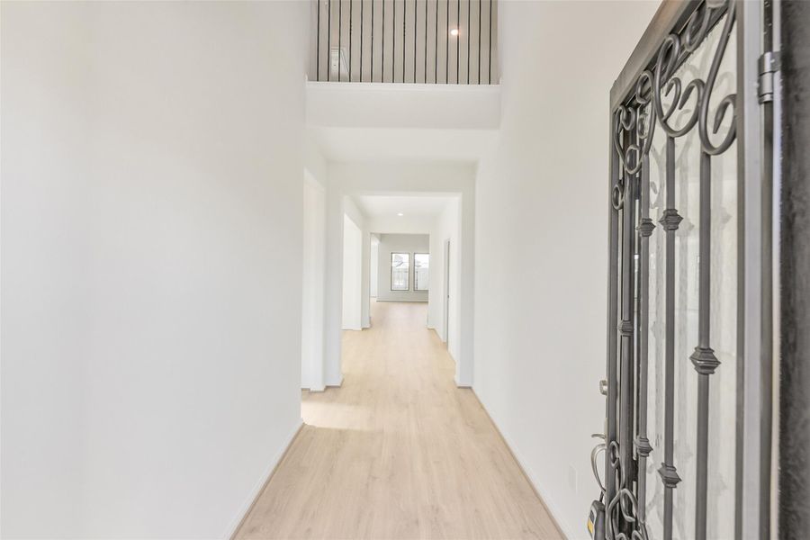 Spacious, unfurnished interior of a new home in Stone Creek Ranch, Hockley (Image 38).