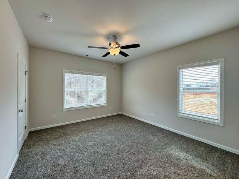 Spacious, unfurnished interior of a new home in , Clarkesville (Image 28).