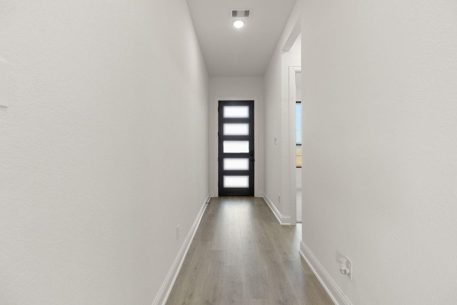 Spacious, unfurnished interior of a new home in Everly - 45', Hockley (Image 21).