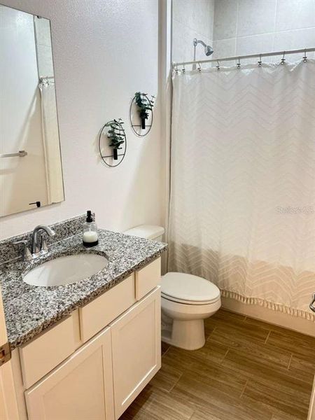 Furnished interior view inside a new home in , Newberry (Image 14).