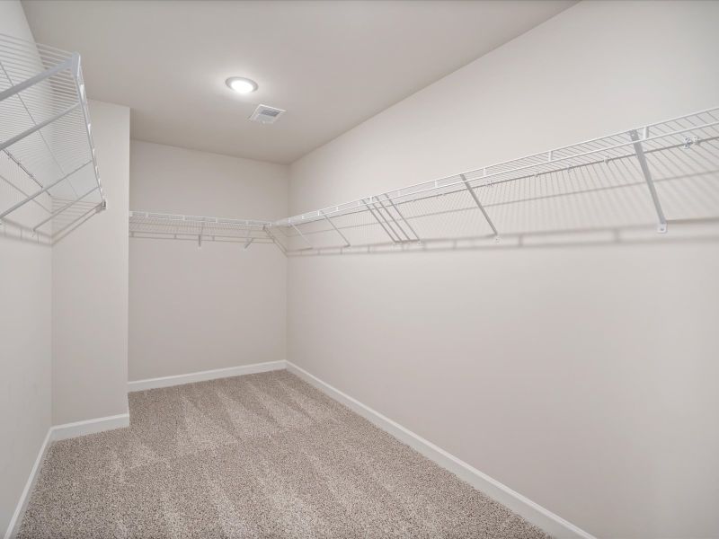 Spacious, unfurnished interior of a new home in Vickery Station, Woodruff (Image 13).