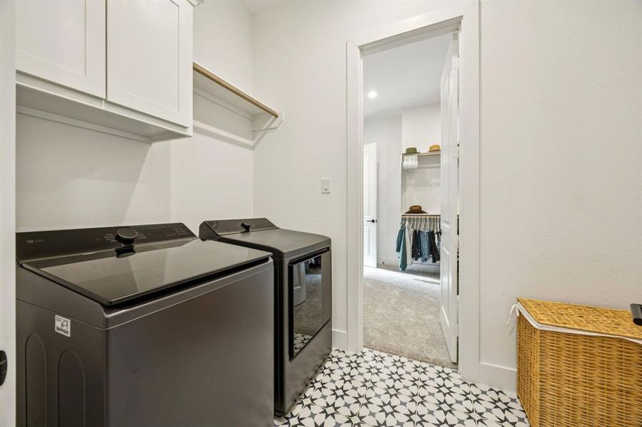 Furnished interior view inside a new home in , Fort Worth (Image 17).
