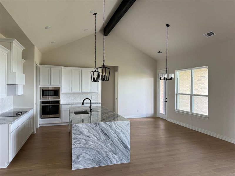 Furnished interior view inside a new home in Windmill Creeks, Weatherford (Image 6).