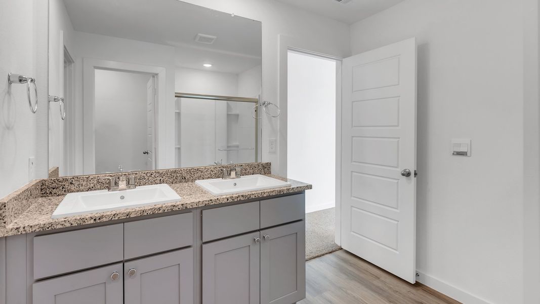 Furnished interior view inside a new home in Terra Vista, Lubbock (Image 9).