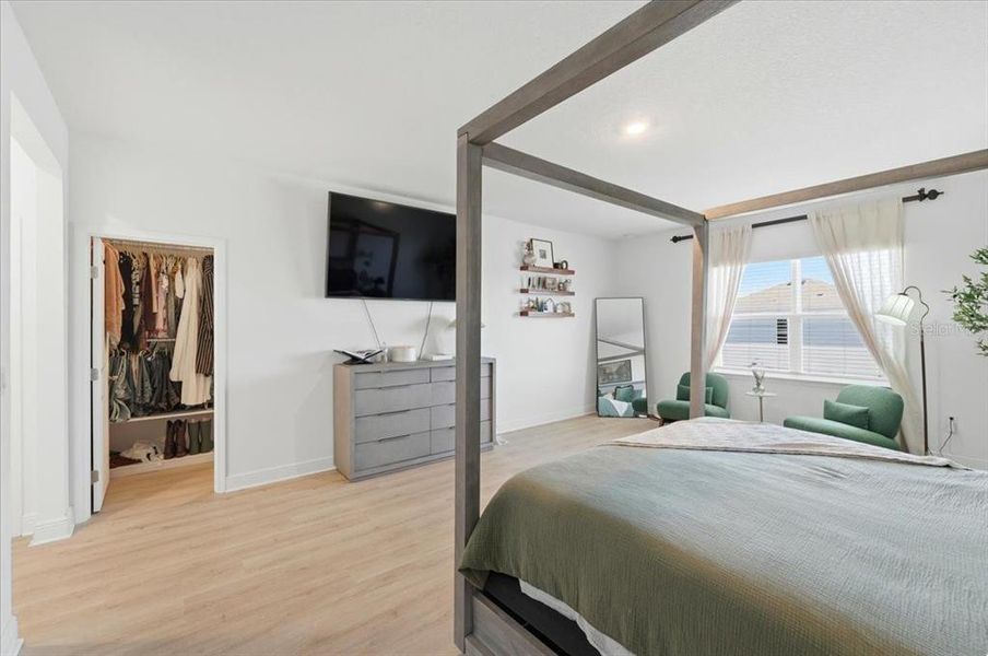 Furnished interior view inside a new home in Hills of Minneola, Minneola (Image 38).