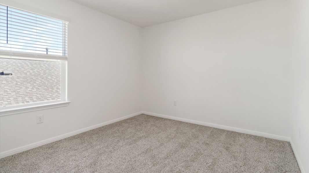 Spacious, unfurnished interior of a new home in Bar W Ranch, Leander (Image 19).