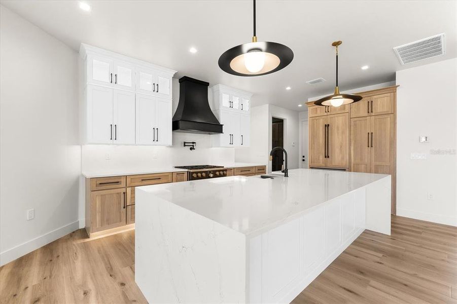 Furnished interior view inside a new home in , Port Charlotte (Image 10).