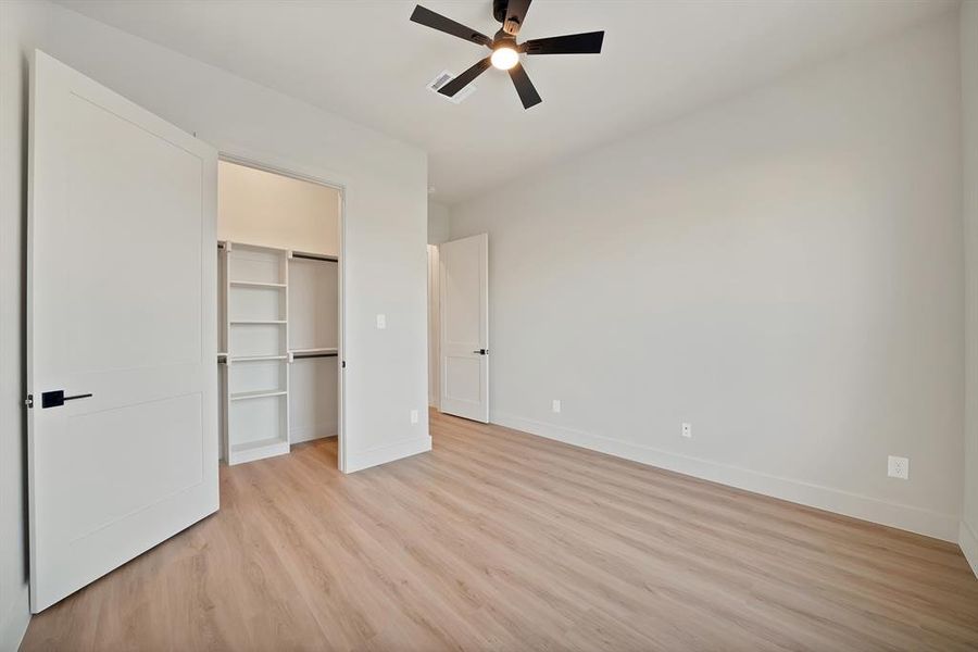 Spacious, unfurnished interior of a new home in , Weatherford (Image 22). Spacious, unfurnished interior of a new home in , Weatherford (Image 22).