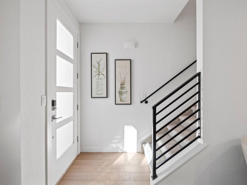 Spacious, unfurnished interior of a new home in The Vistas at West Mesa, Colorado Springs (Image 22).