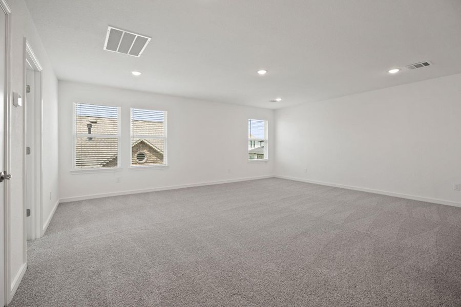 Versatile loft upstairs