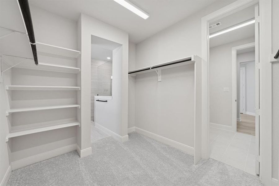 Spacious, unfurnished interior of a new home in Mantua Point Classics, Van Alstyne (Image 29). Spacious, unfurnished interior of a new home in Mantua Point Classics, Van Alstyne (Image 29).